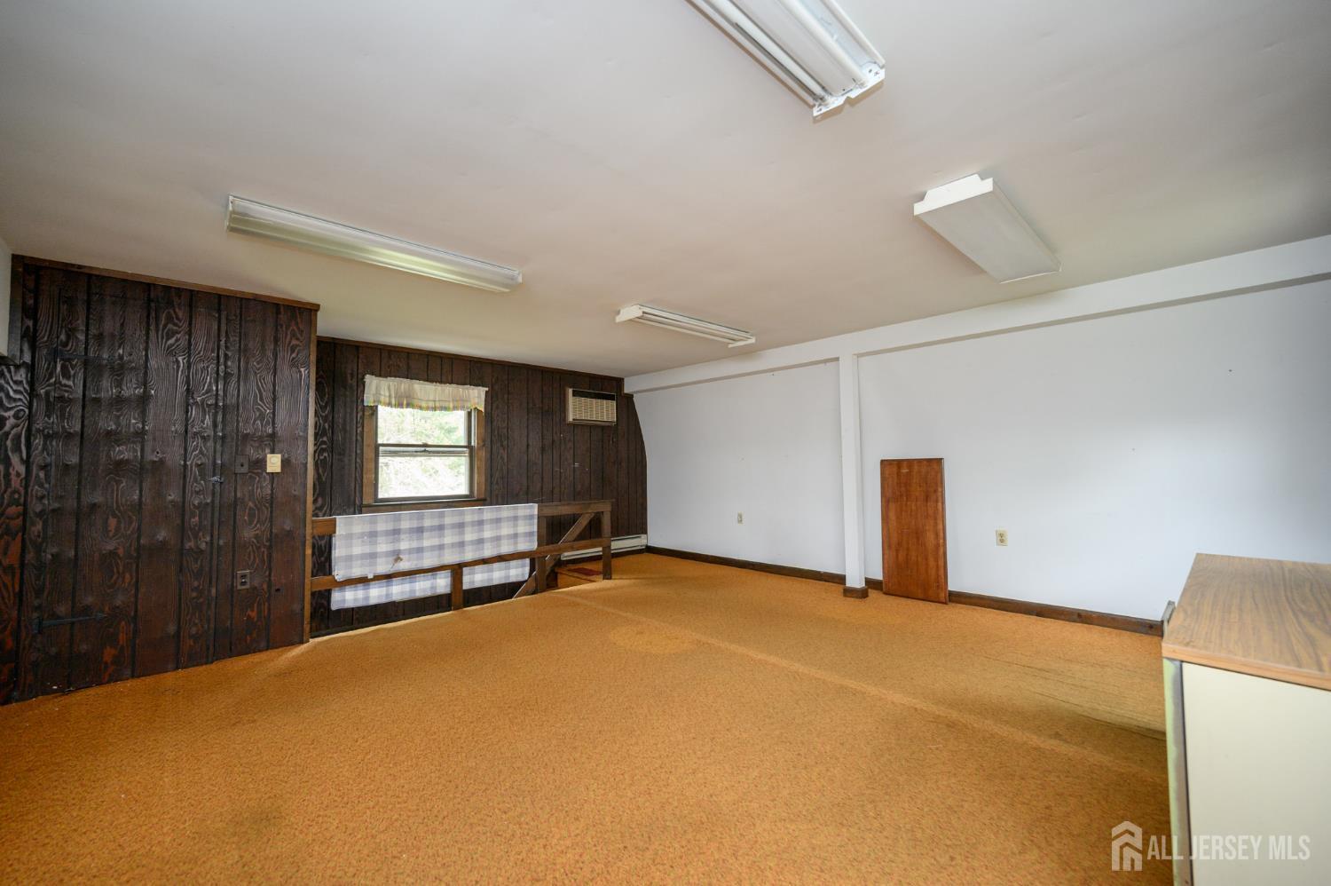 Toms River, New Jersey, 08755, United States, 5 Bedrooms Bedrooms, ,4 BathroomsBathrooms,Residential,Active,2042159
