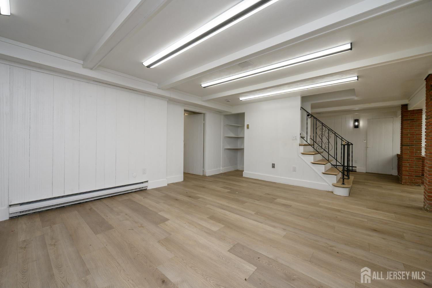 Toms River, New Jersey, 08755, United States, 5 Bedrooms Bedrooms, ,4 BathroomsBathrooms,Residential,Active,2042159