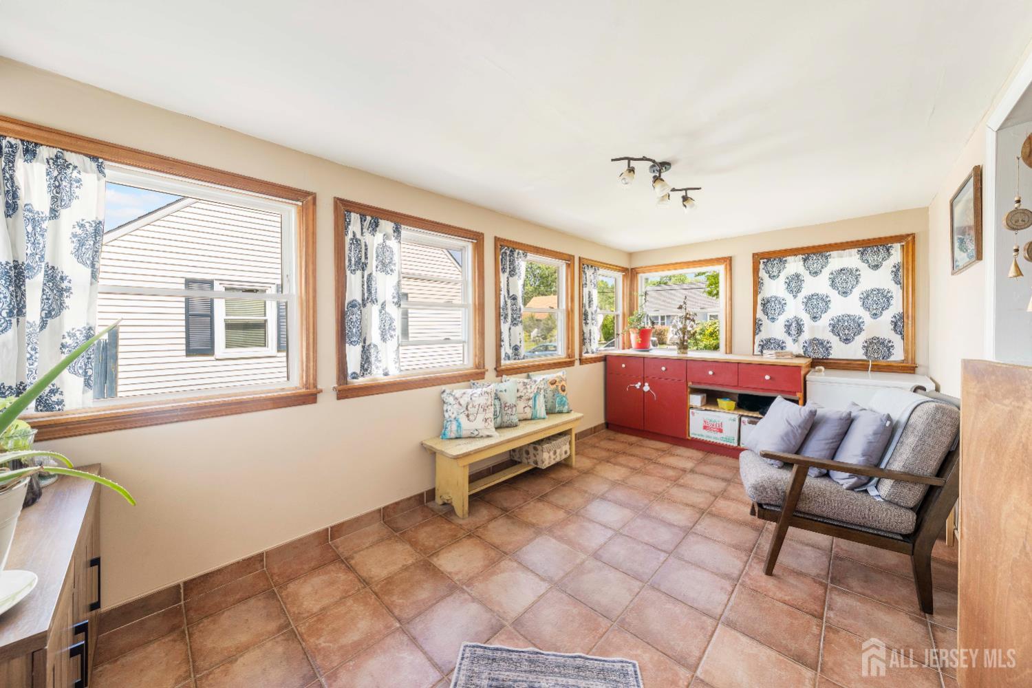 86 Lawrence Street, Fords, New Jersey image 9