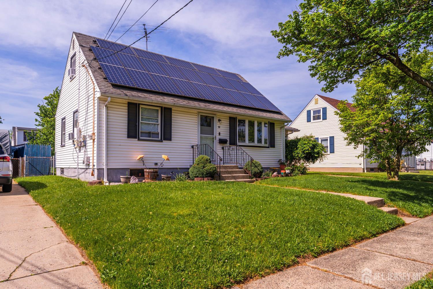 86 Lawrence Street, Fords, New Jersey image 2