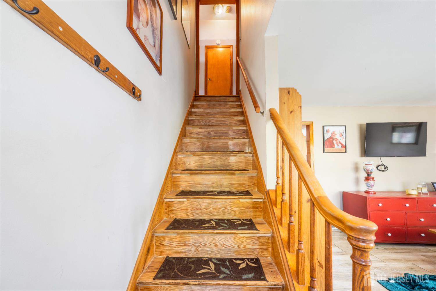 86 Lawrence Street, Fords, New Jersey image 15