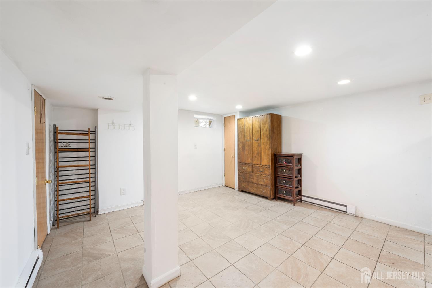 86 Lawrence Street, Fords, New Jersey image 22