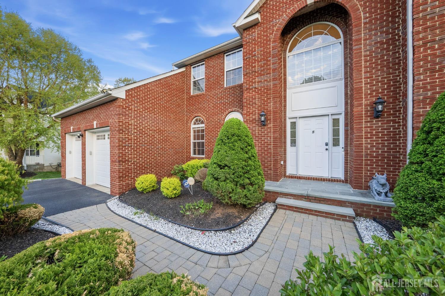 Monroe, New Jersey, 08831, United States, 5 Bedrooms Bedrooms, ,4 BathroomsBathrooms,Residential,Active,2041587