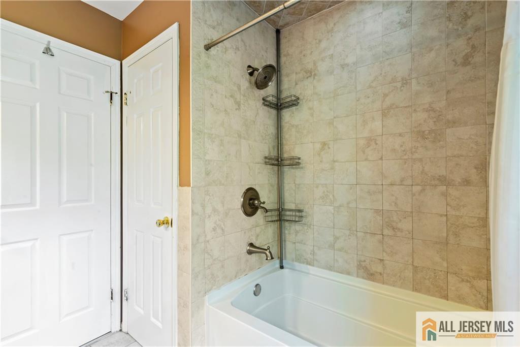 6 Miller Farm Road, Franklin, New Jersey image 37