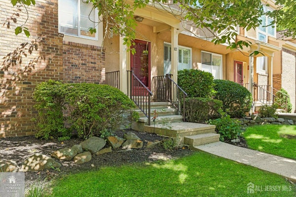 112 KINGSLAND CIR, MONMOUTH JUNCTION, NJ 08852 - Image 955e605ac030ba67c5f5bbf4d5f89be8/3825285109