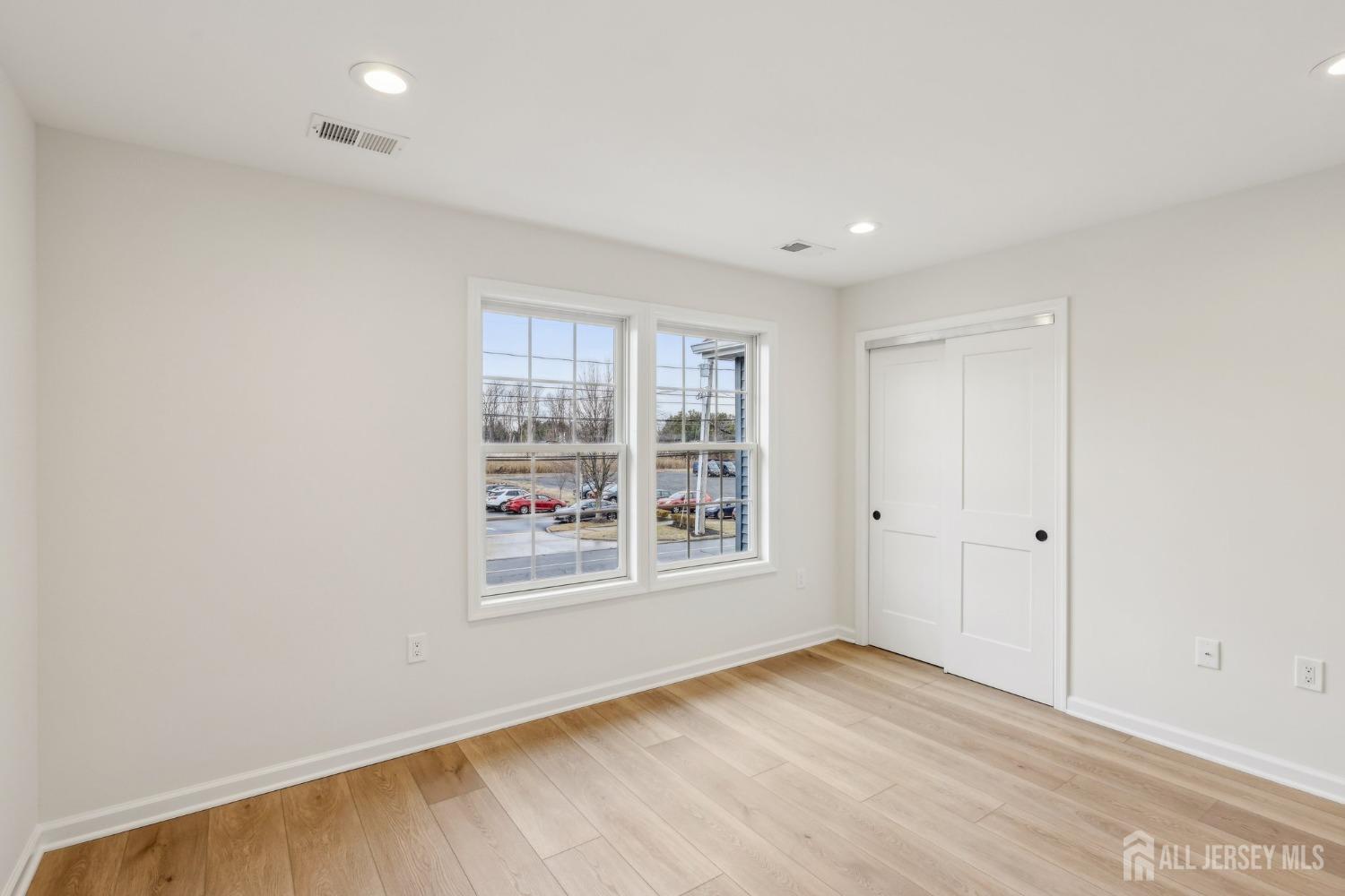 559 Holmdel Road, Hazlet, New Jersey image 38
