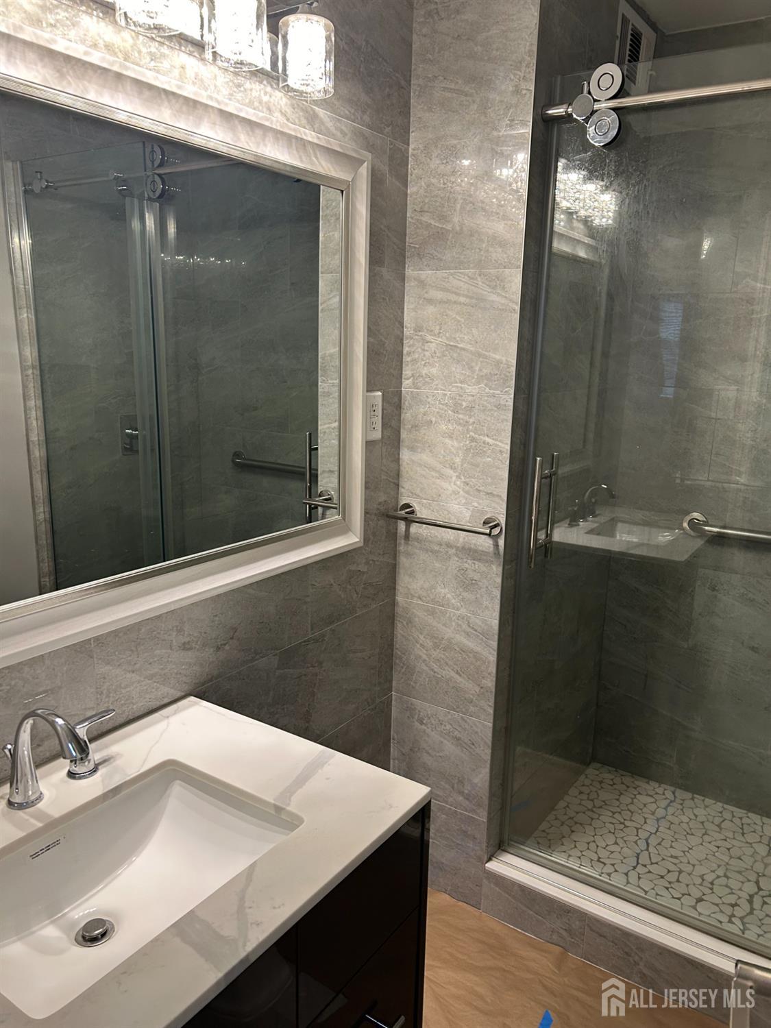 276 Prospect Street #3H, East Orange, New Jersey image 6