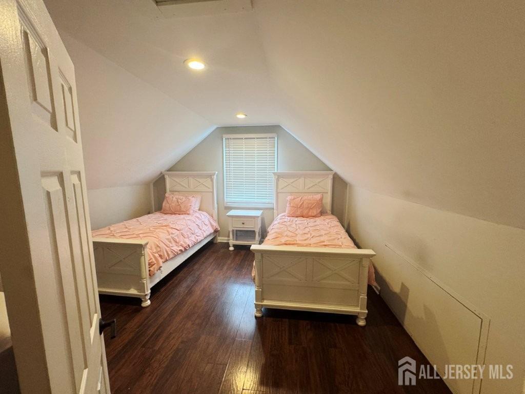 45 E Oak Street, Carteret, New Jersey image 8