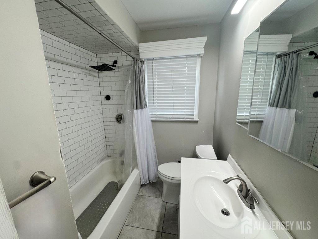 45 E Oak Street, Carteret, New Jersey image 6
