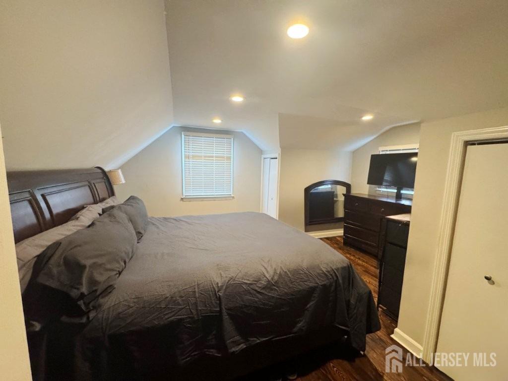 45 E Oak Street, Carteret, New Jersey image 9