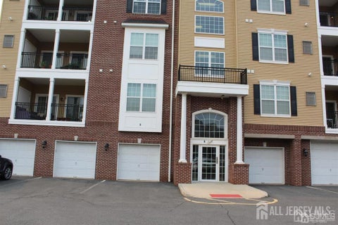 Homes For Rent - 611 Doral Court<br/> Piscataway, NJ 08854