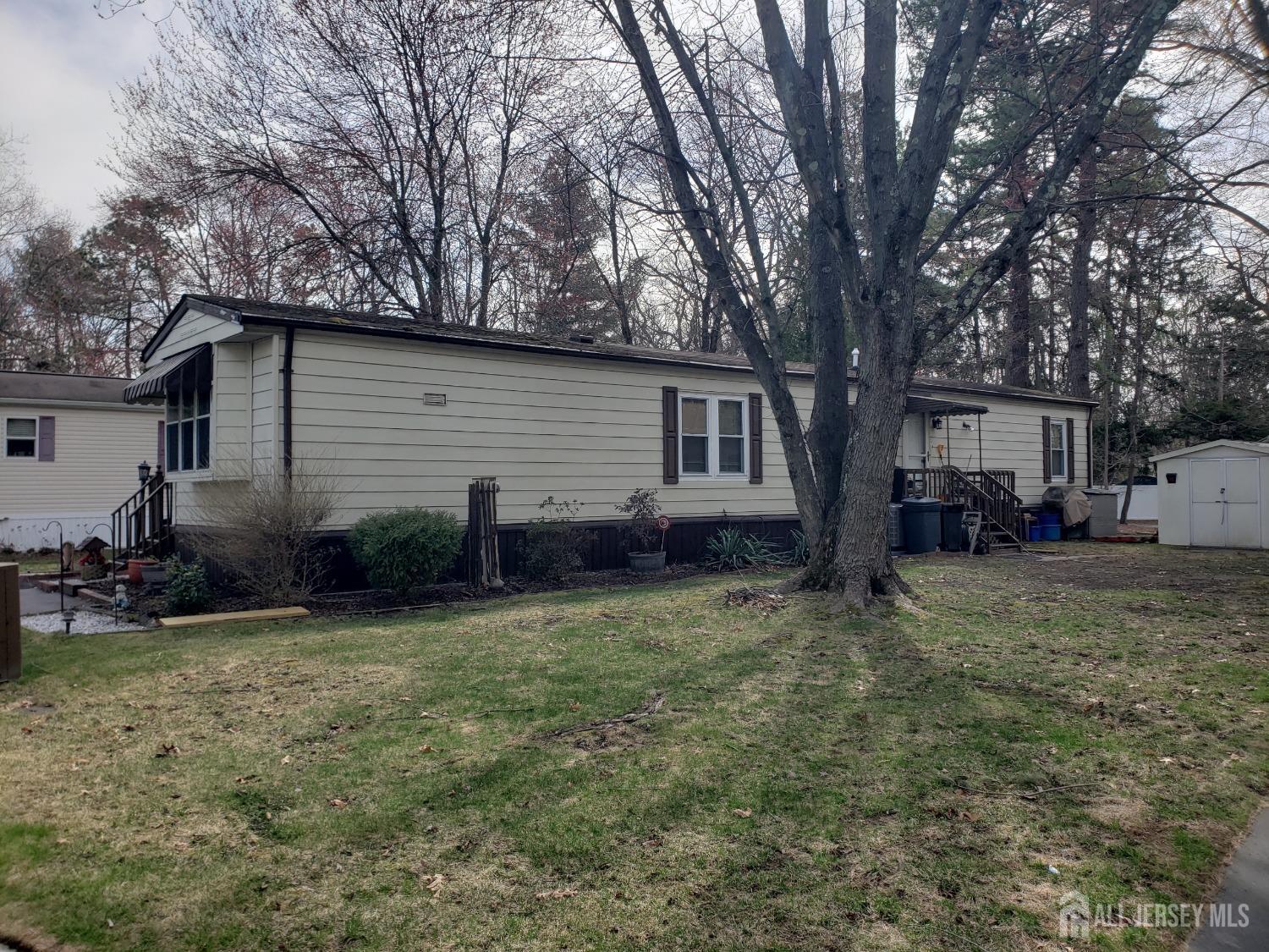144 Libby Court, Spotswood, New Jersey image 3