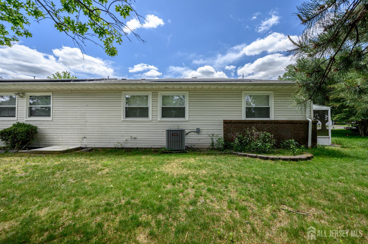 1-A Winthrop Place, Whiting, New Jersey image 35