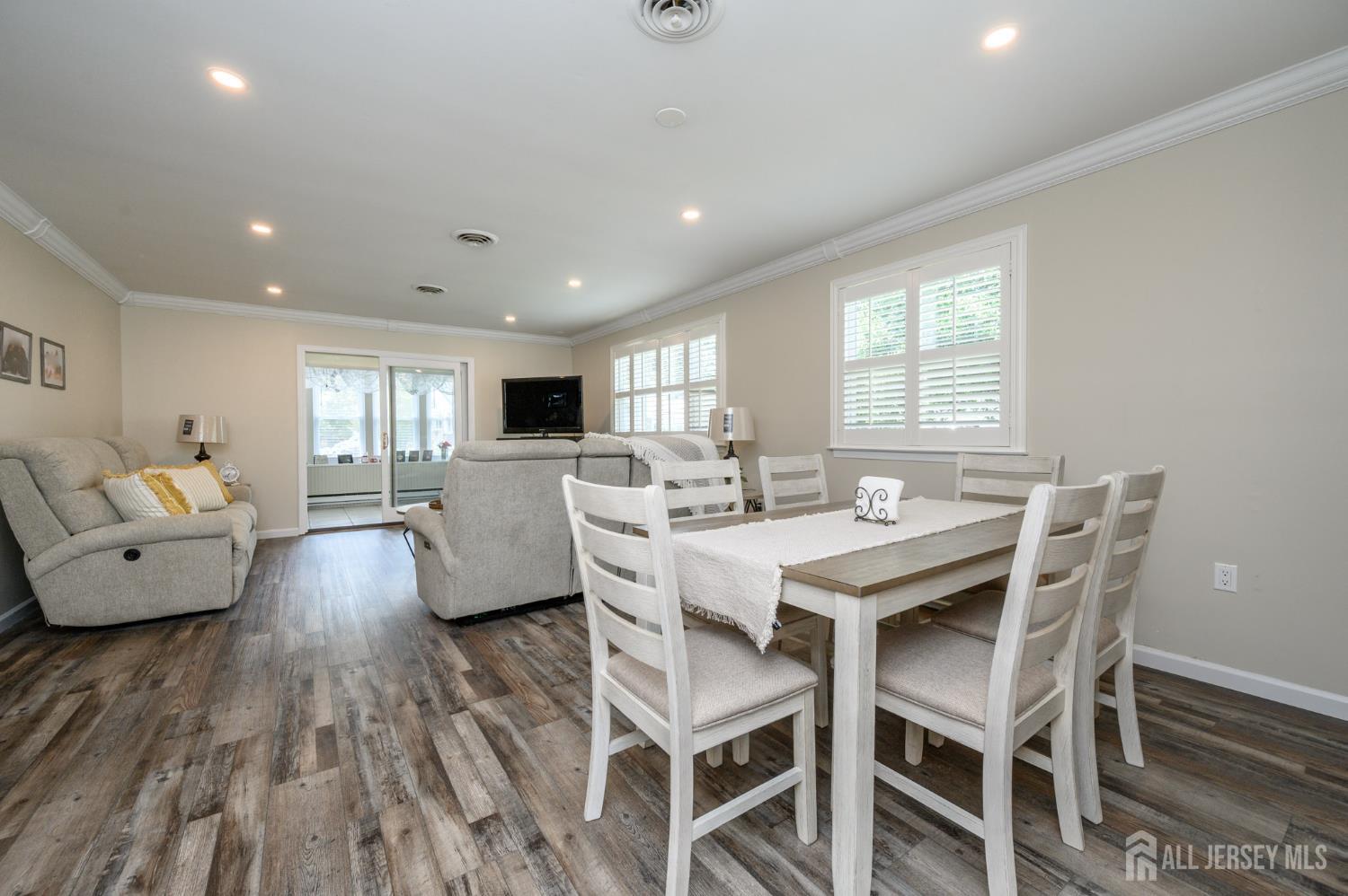 1-A Winthrop Place, Whiting, New Jersey image 9