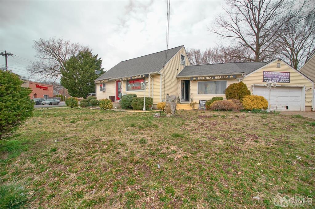 1610 Oak Tree Road, Iselin, New Jersey image 1