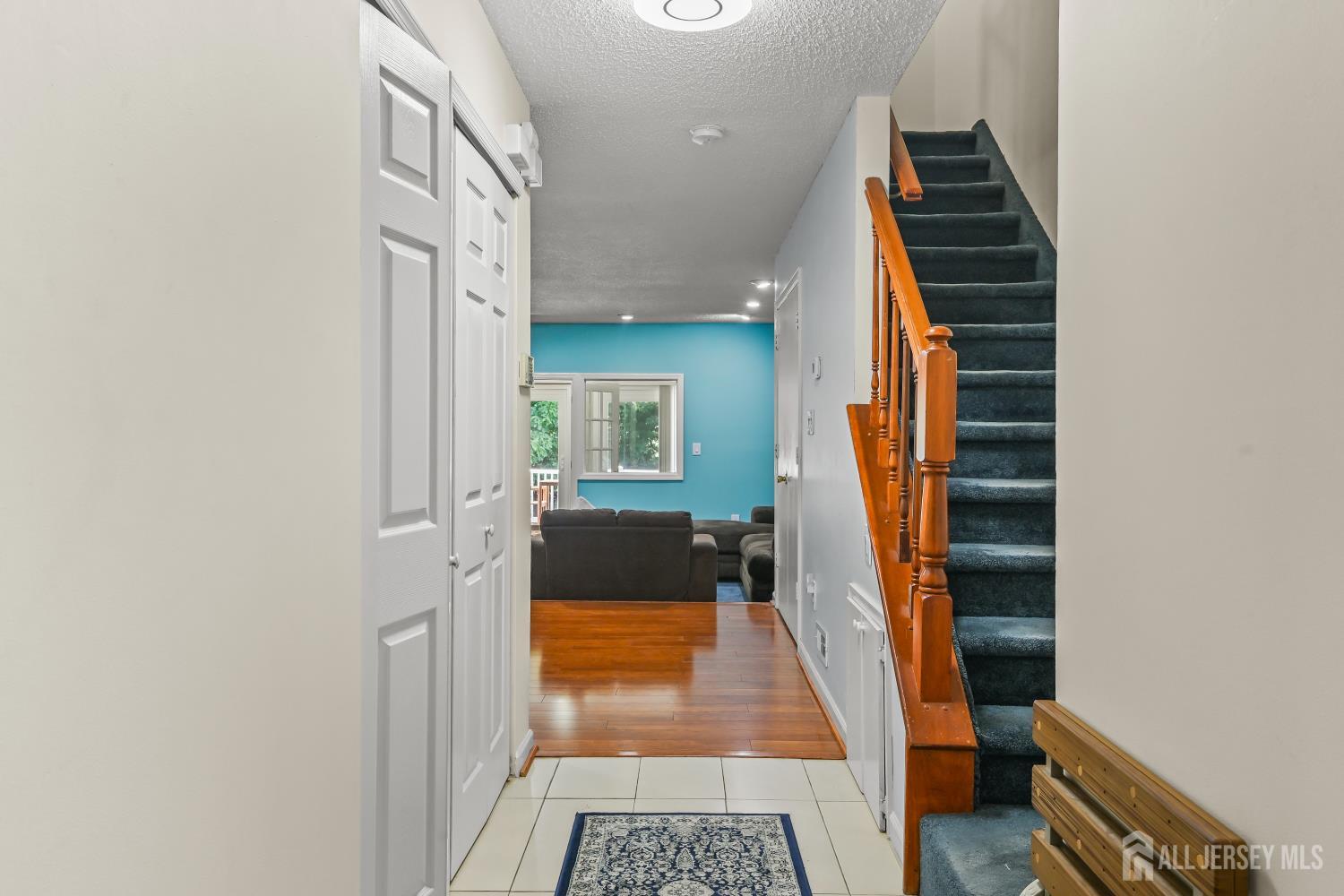 67 Albury Way