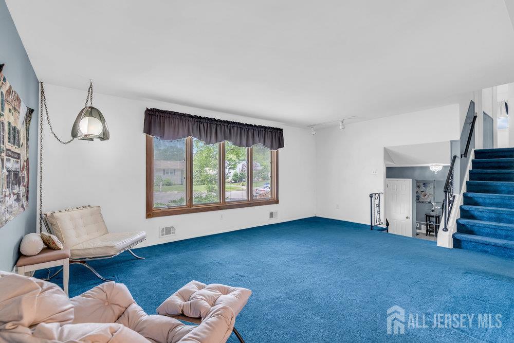 3 Topaz Lane, Iselin, New Jersey image 5