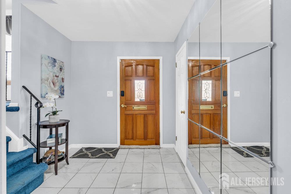 3 Topaz Lane, Iselin, New Jersey image 4