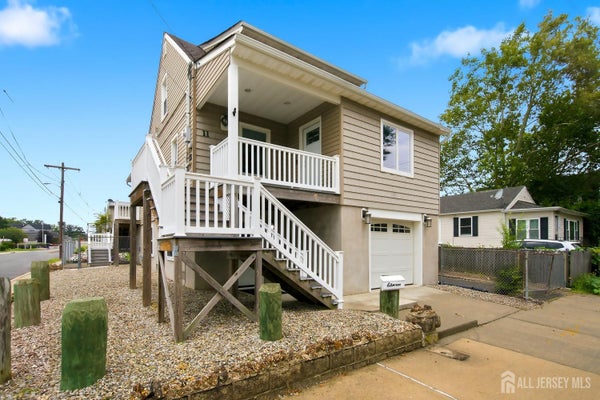 11 FOX AVE, KEANSBURG, NJ 07734 - Image 96f42f7aa30e112c2adbb3dee75c9049/1099891643