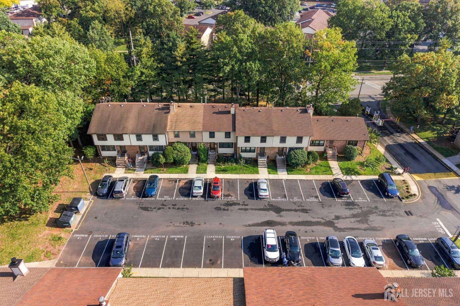 1402 Merrywood Drive