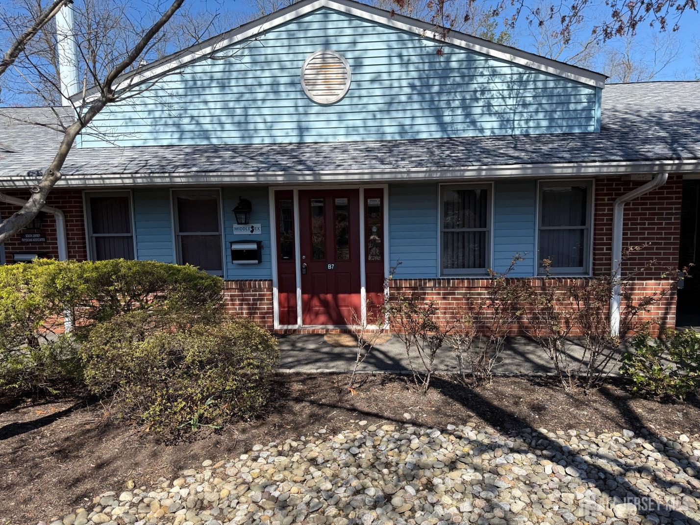 Photo 1 of 21 — 575 Cranbury Road B7, East Brunswick, NJ 08816