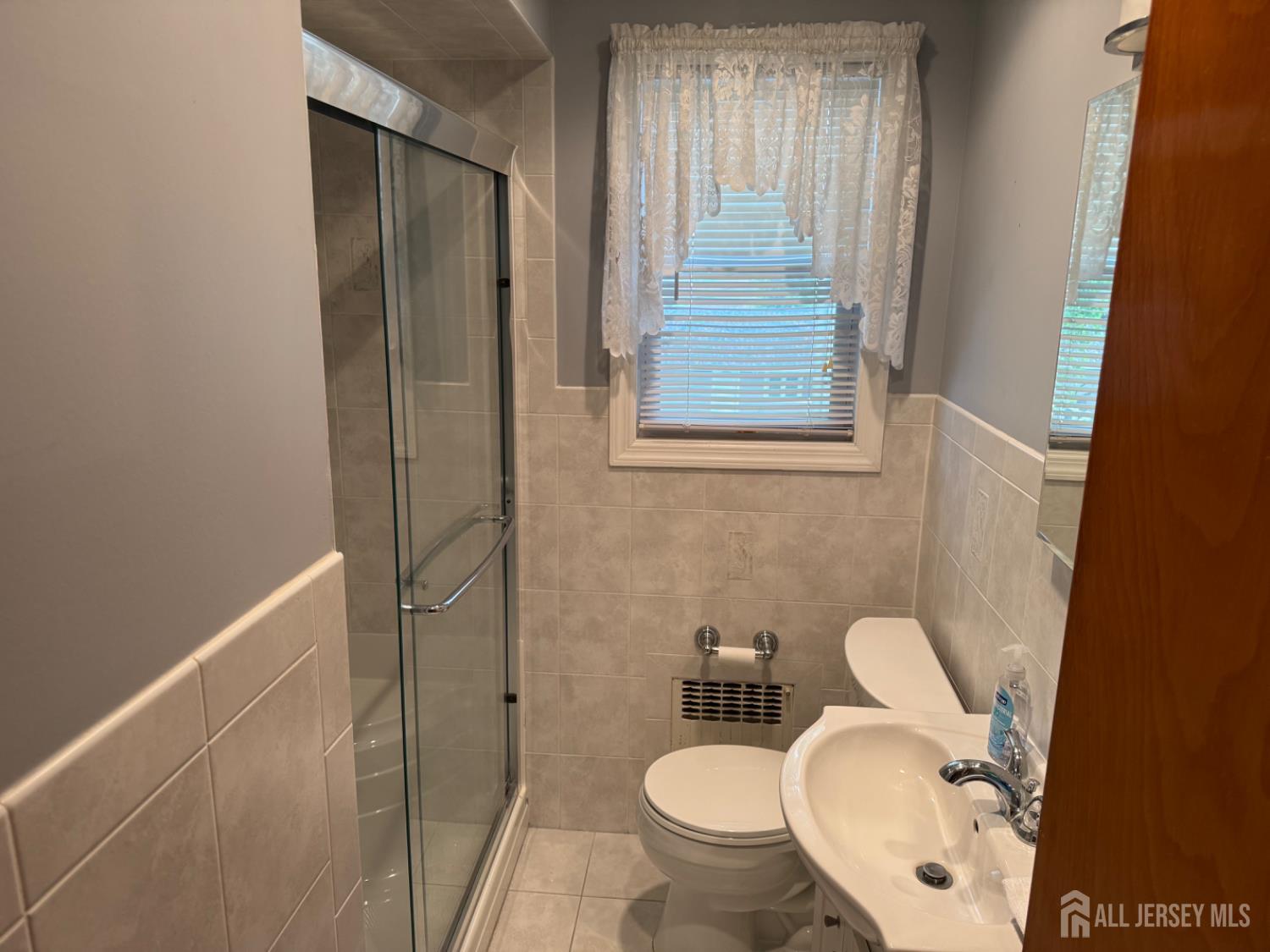 161 Manor Street Street, South Amboy, New Jersey image 5