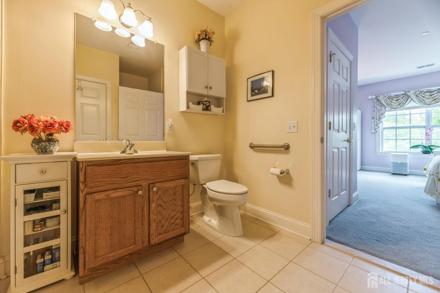 130 Mechanic Street, Hightstown, New Jersey image 15