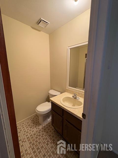4 La Valencia Road, Old Bridge, New Jersey image 24