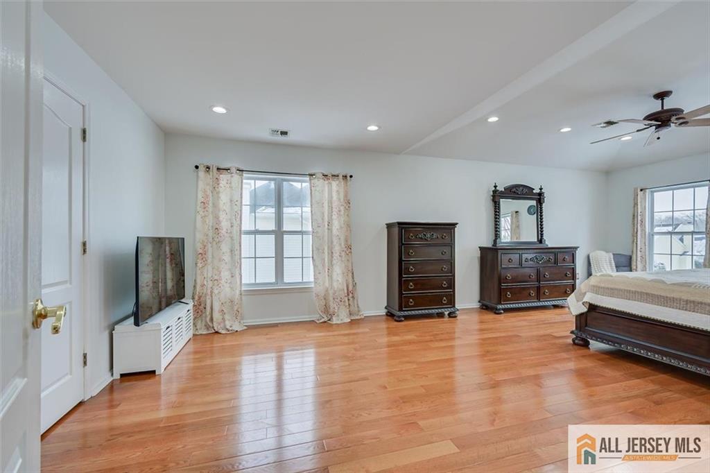 South Brunswick, New Jersey, 08852, United States, 4 Bedrooms Bedrooms, ,4 BathroomsBathrooms,Residential,Active,2019807
