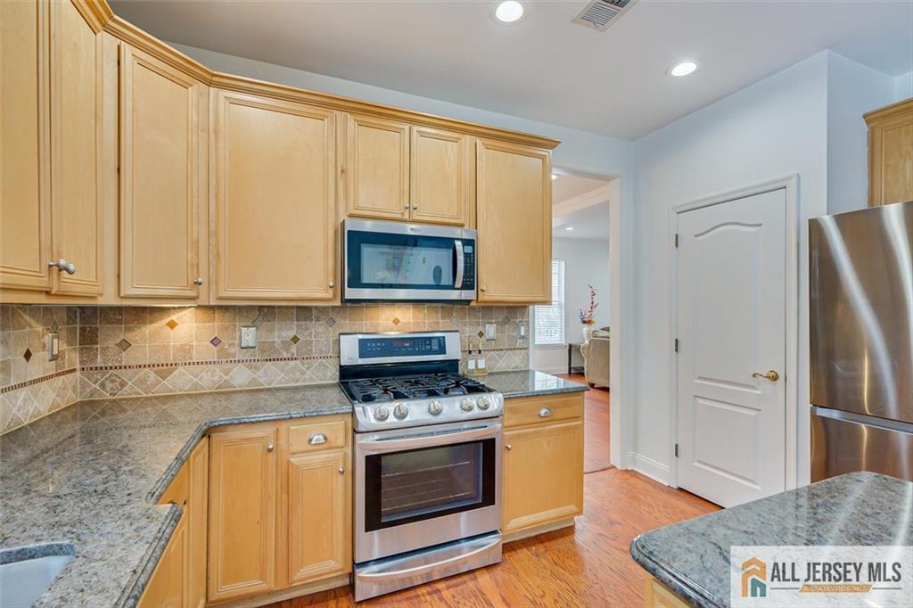 South Brunswick, New Jersey, 08852, United States, 4 Bedrooms Bedrooms, ,4 BathroomsBathrooms,Residential,Active,2019807