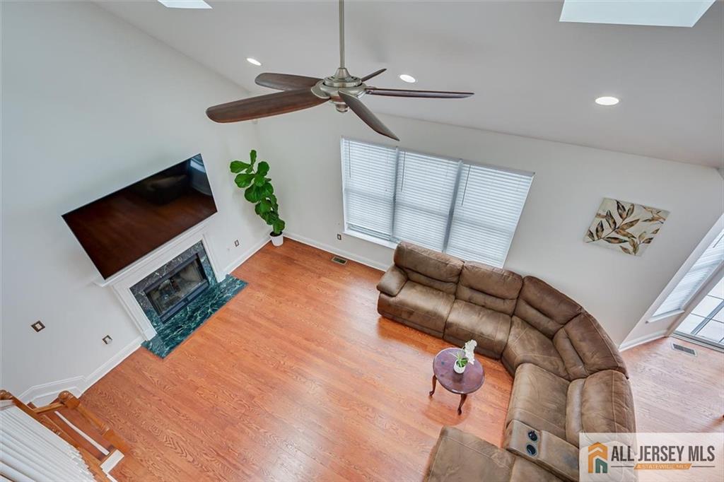 South Brunswick, New Jersey, 08852, United States, 4 Bedrooms Bedrooms, ,4 BathroomsBathrooms,Residential,Active,2019807