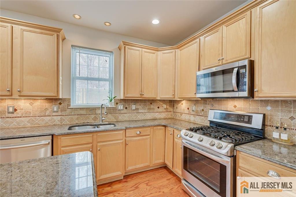 South Brunswick, New Jersey, 08852, United States, 4 Bedrooms Bedrooms, ,4 BathroomsBathrooms,Residential,Active,2019807