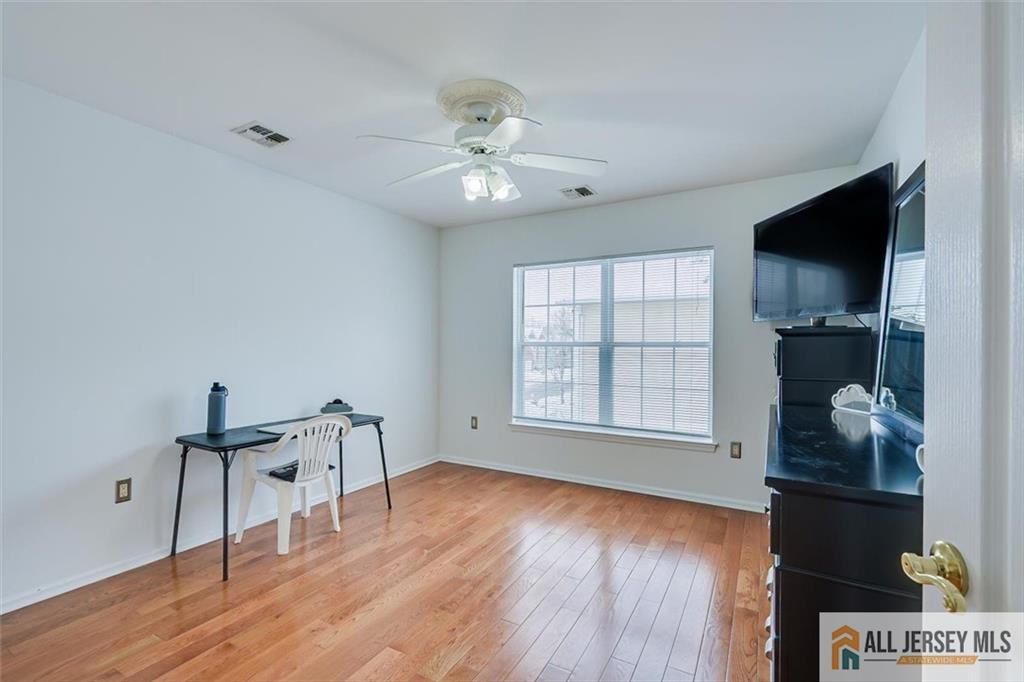 South Brunswick, New Jersey, 08852, United States, 4 Bedrooms Bedrooms, ,4 BathroomsBathrooms,Residential,Active,2019807