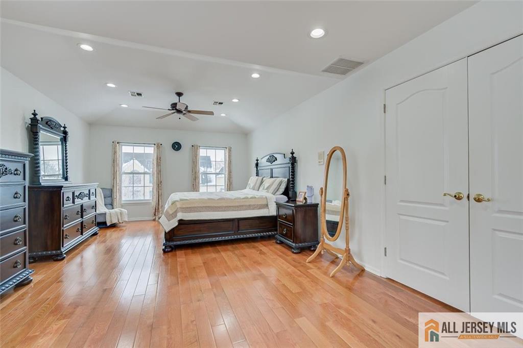 South Brunswick, New Jersey, 08852, United States, 4 Bedrooms Bedrooms, ,4 BathroomsBathrooms,Residential,Active,2019807