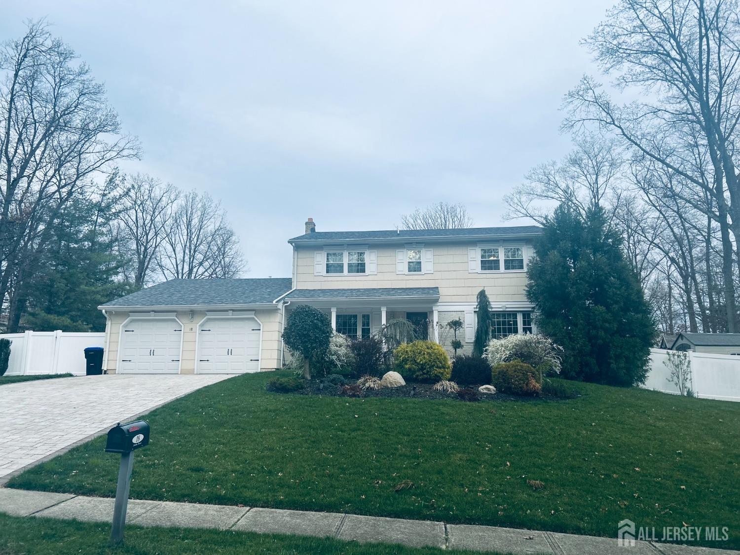 18 Timber Road, East Brunswick, New Jersey image 1