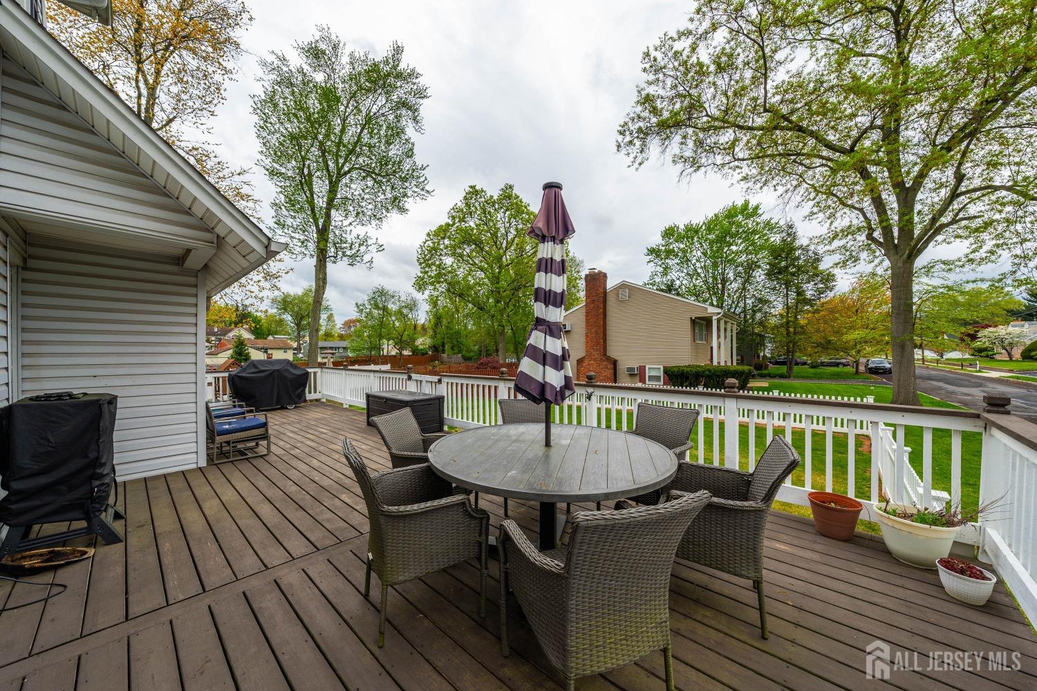 1402 Glenwood Drive, Piscataway, New Jersey image 19