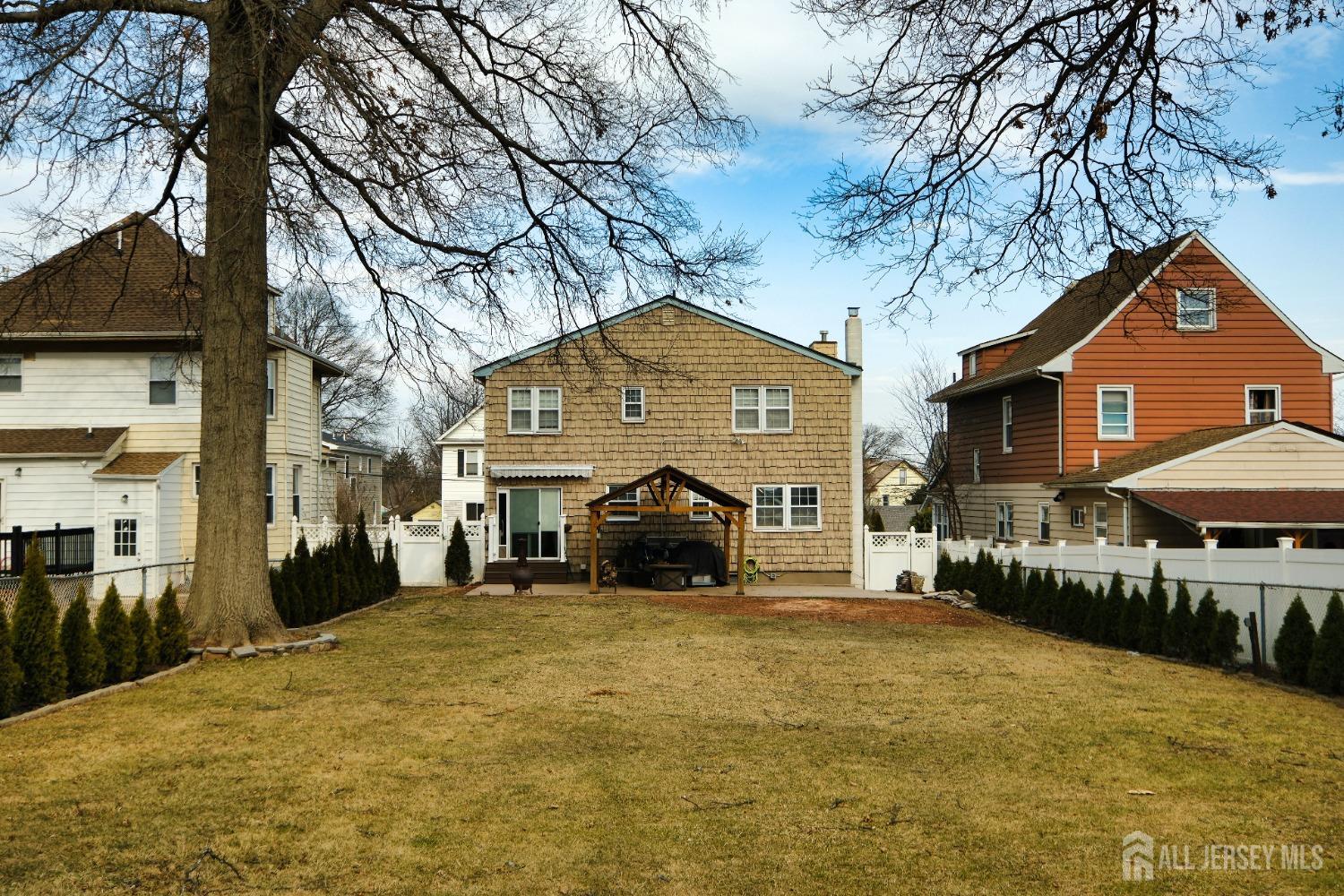 717 Summit Street, Linden, New Jersey image 4
