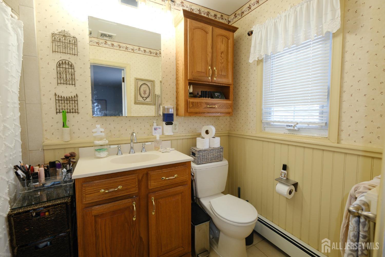 717 Summit Street, Linden, New Jersey image 16