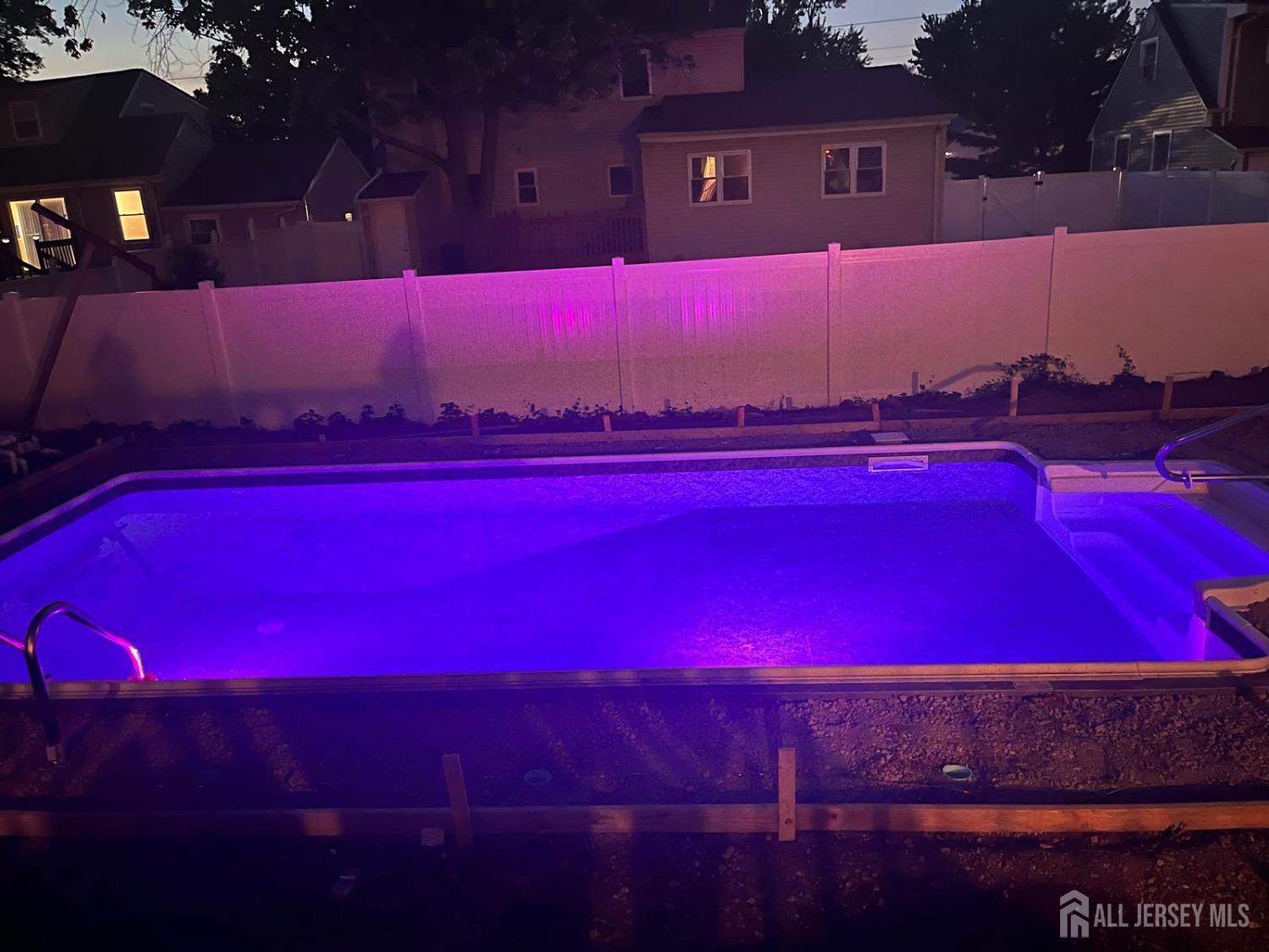 117 W Francis Street, Iselin, New Jersey image 44