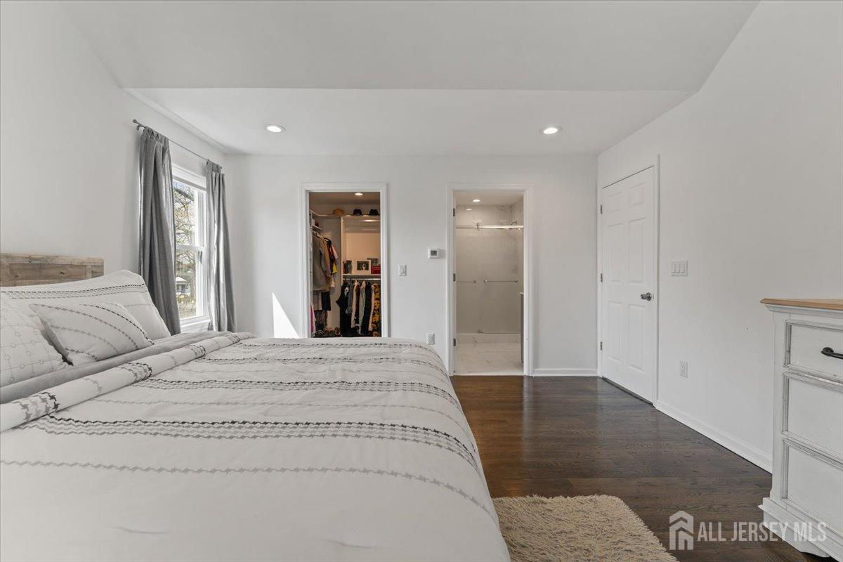 117 W Francis Street, Iselin, New Jersey image 21