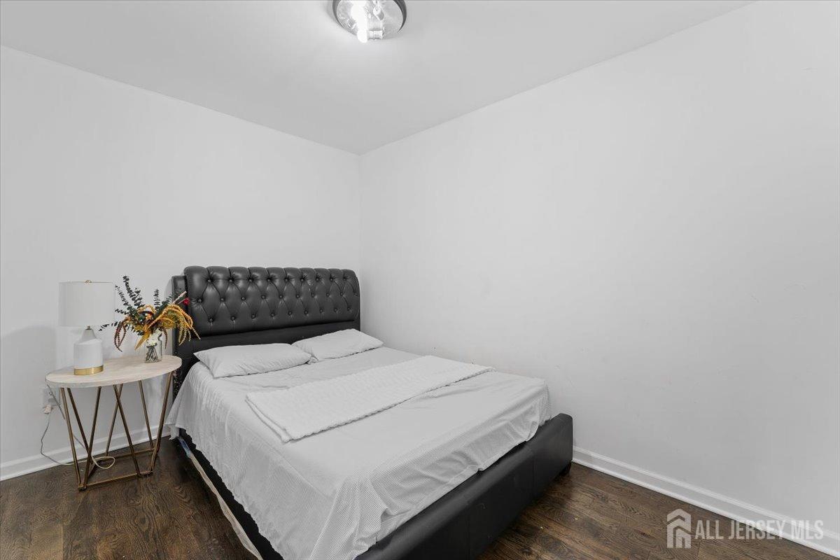 117 W Francis Street, Iselin, New Jersey image 17