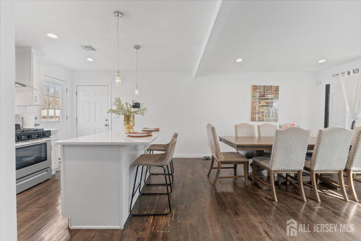 117 W Francis Street, Iselin, New Jersey image 12
