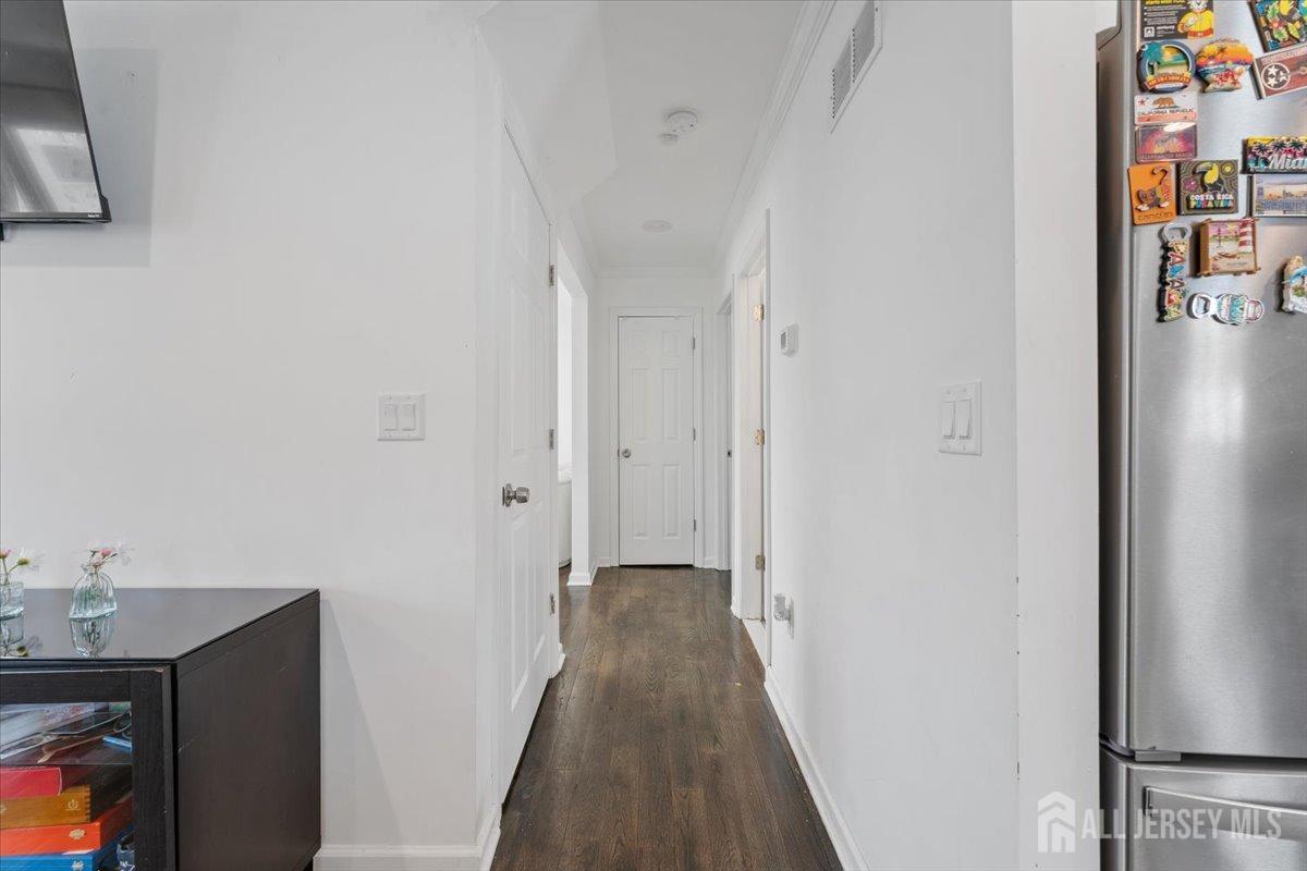 117 W Francis Street, Iselin, New Jersey image 16
