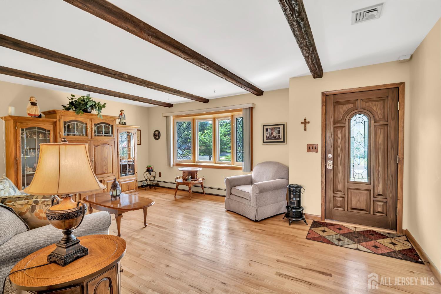 700 Sunbrite Lane, Piscataway, New Jersey image 3