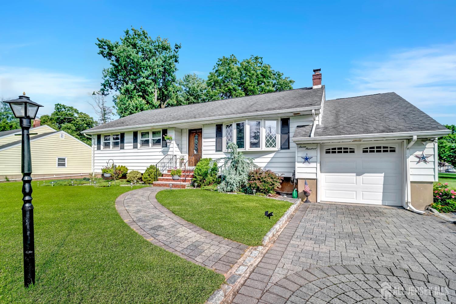 700 Sunbrite Lane, Piscataway, New Jersey image 1