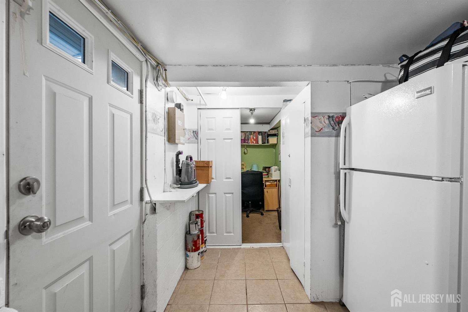 34 Grandview Avenue, Edison, New Jersey image 38