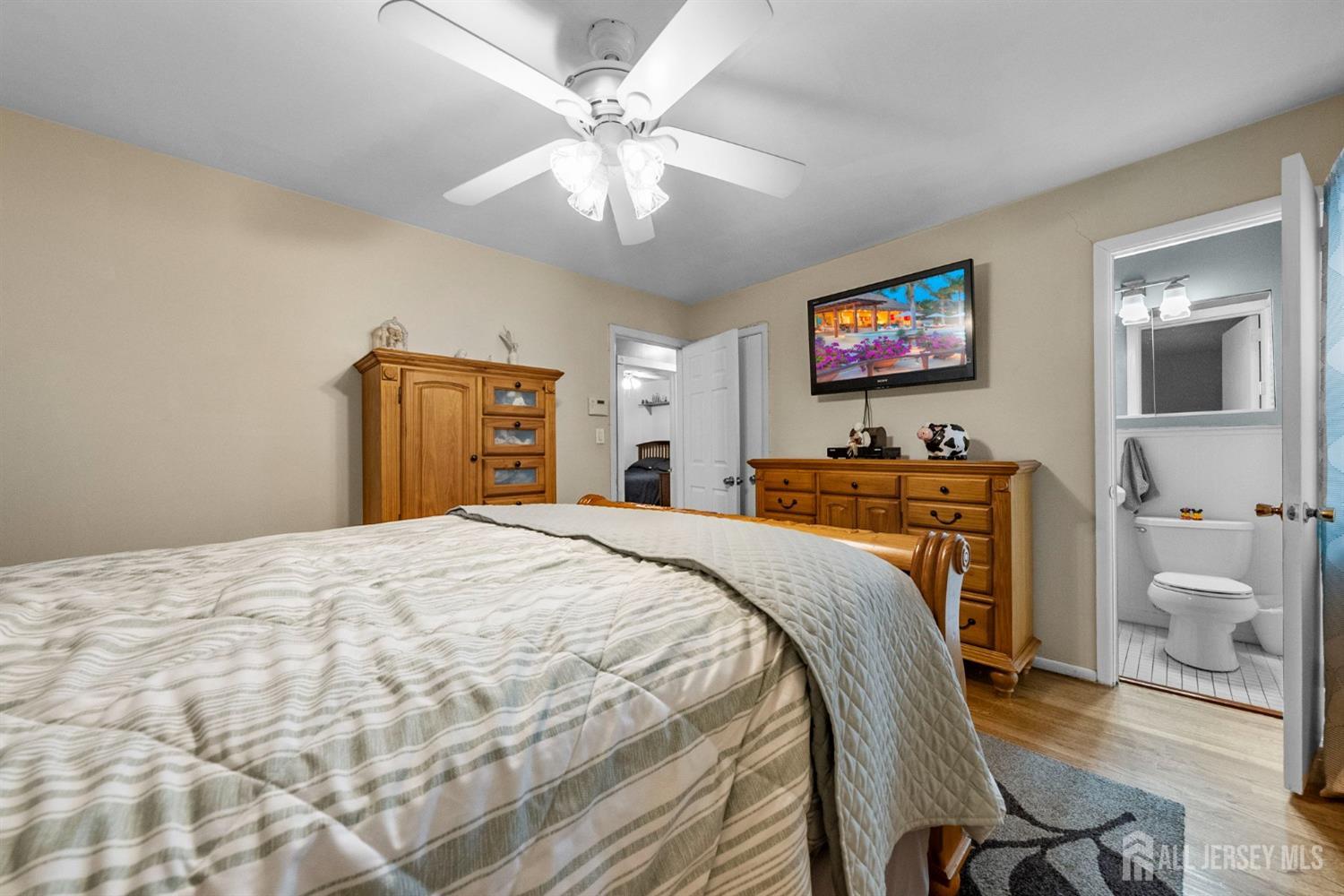 34 Grandview Avenue, Edison, New Jersey image 31