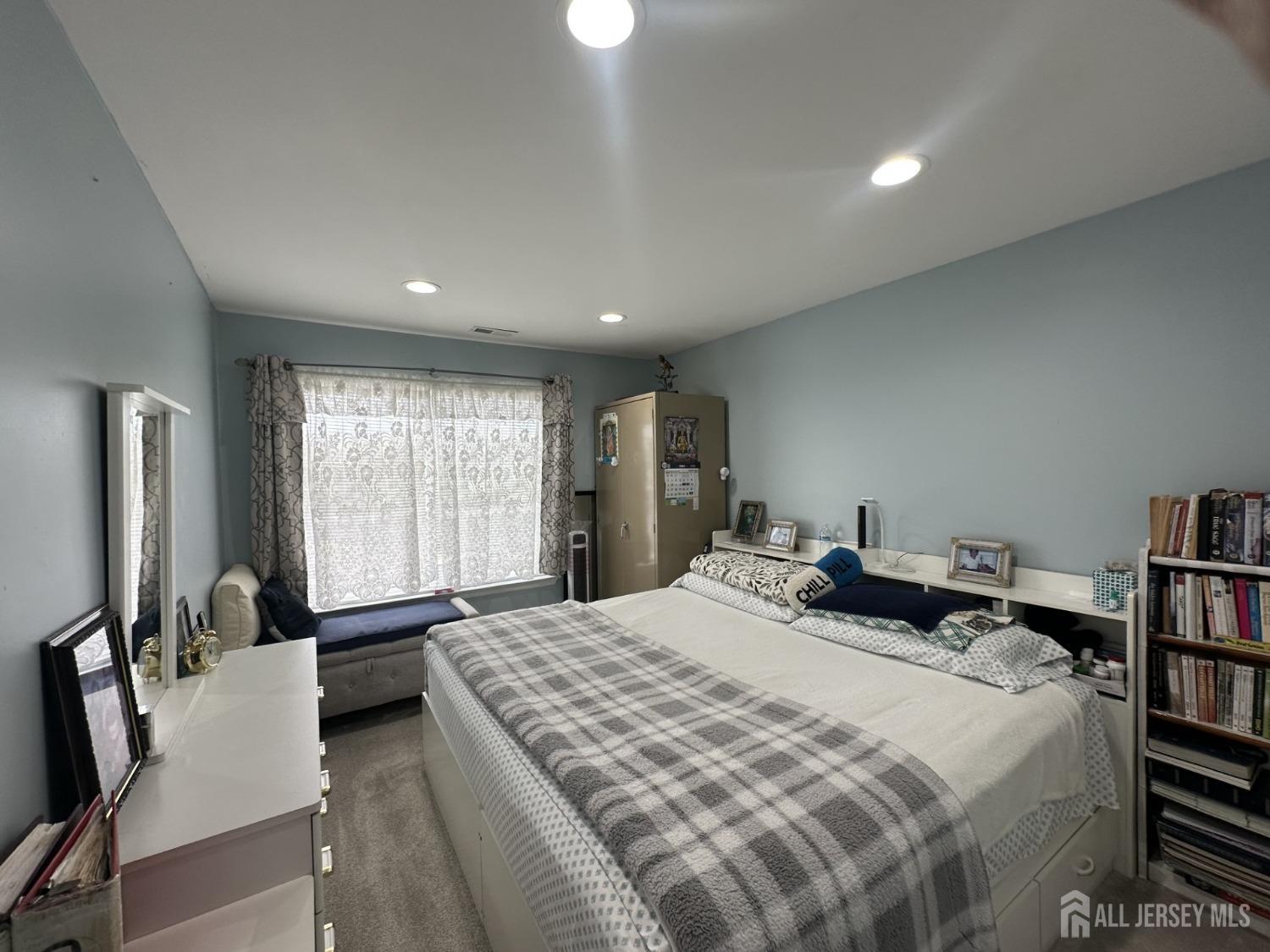401 Jesse Way, Piscataway, New Jersey image 17