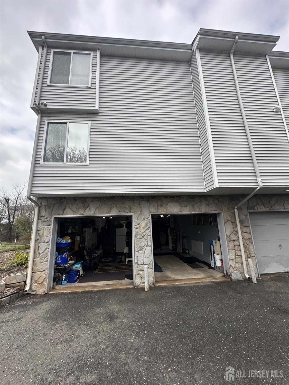 401 Jesse Way, Piscataway, New Jersey image 2