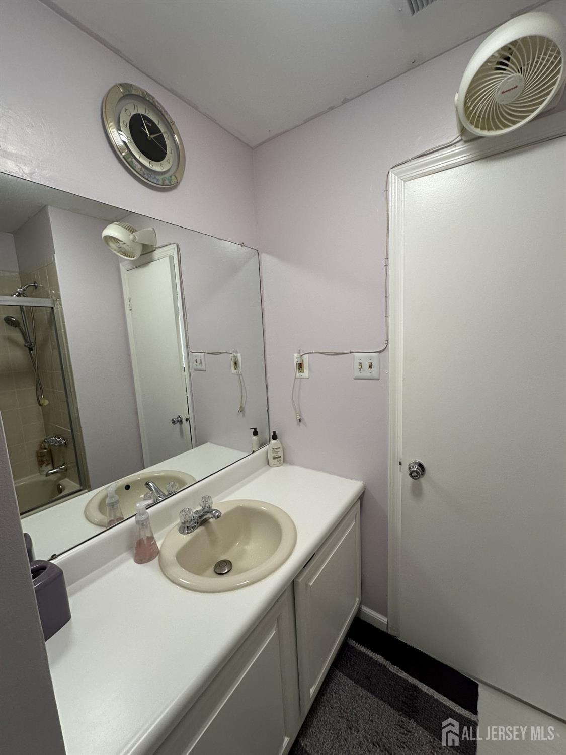 401 Jesse Way, Piscataway, New Jersey image 29